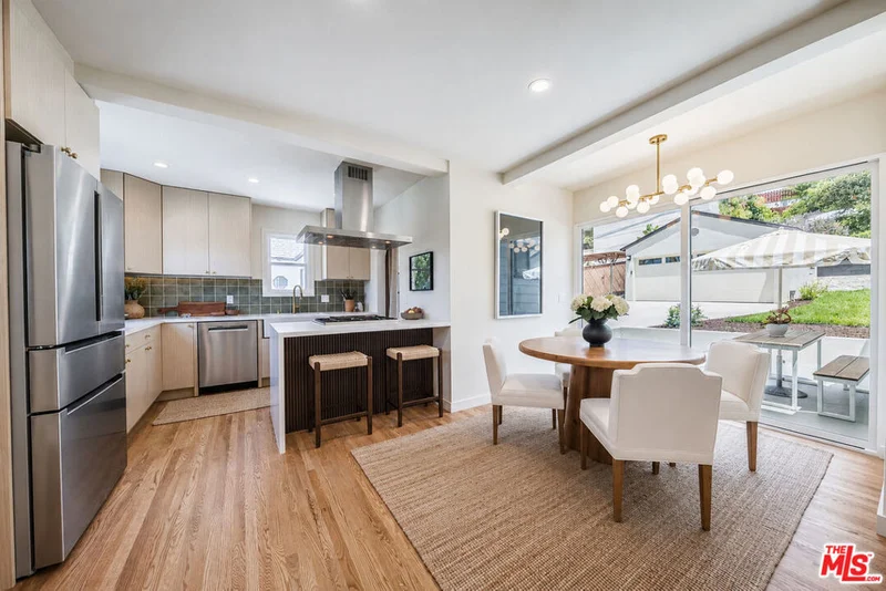 4325 Price Street