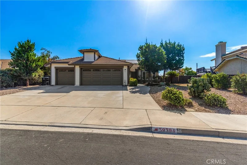 39394 Via Monserate, Murrieta, CA 92563