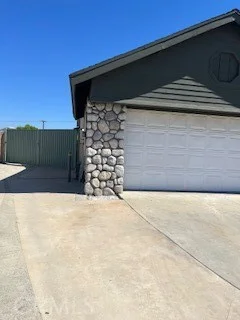 1144 E Cottonwood Court photo 2