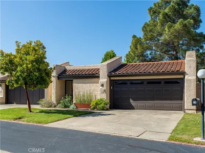 21 Vista Lane