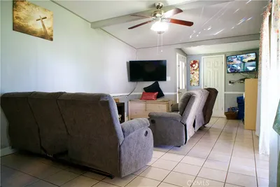 5825 N Orangecrest photo 2