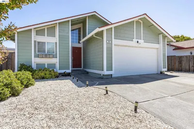 774 Fairfax Ct.