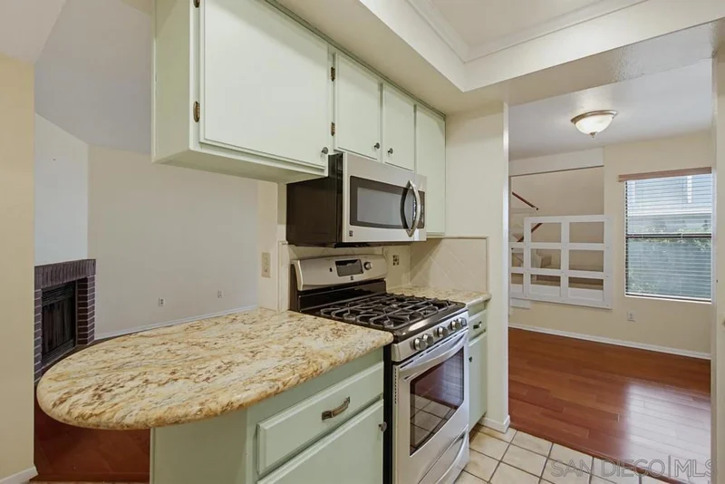 Photo 2 of 13221 Westmark 28