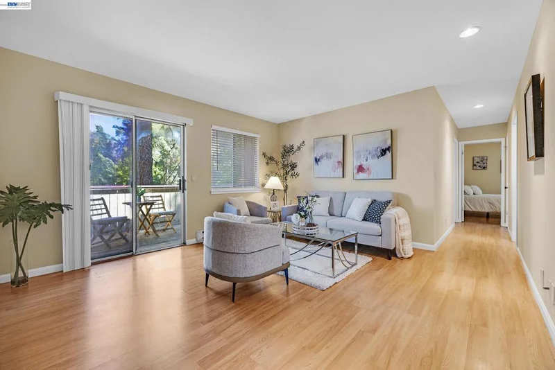 Photo 2 of 1029 Cheryl Ann Cir 67