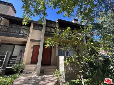 21820 Marylee Street 234 photo 2
