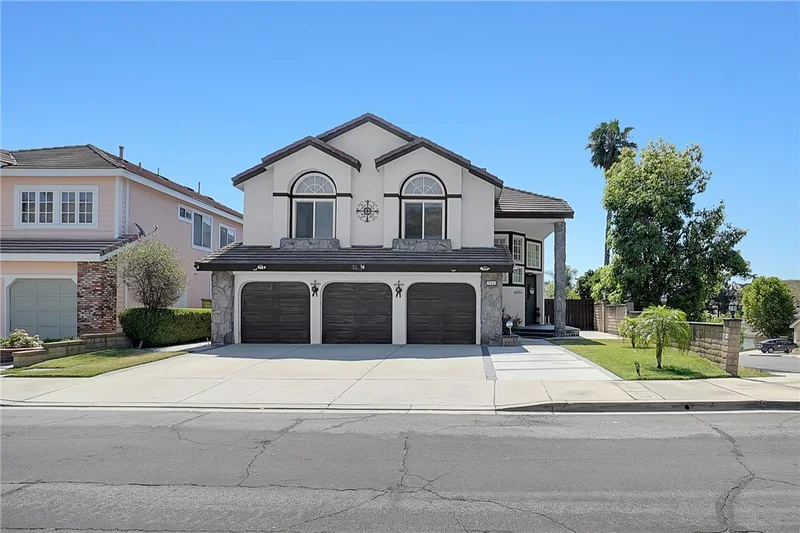 13941 Honey Ridge