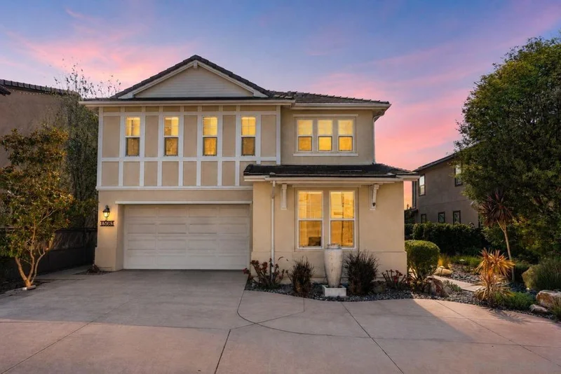 15083 Aramon Pl, San Diego, CA 92127