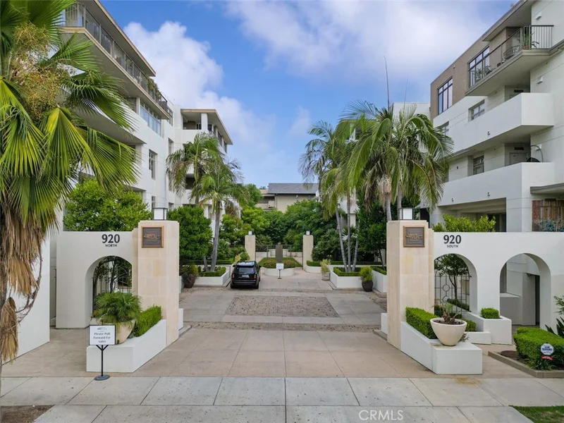 920 Granite Drive 117, Pasadena, CA 91101