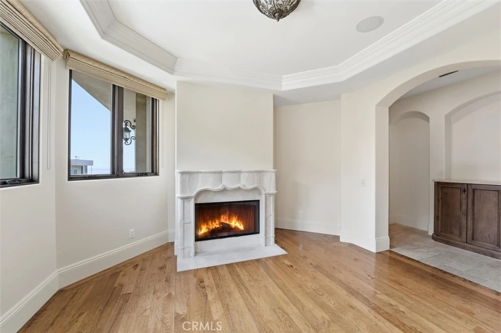 Interior 3