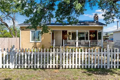 24 Grand Avenue