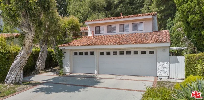 23454 Park Hermosa
