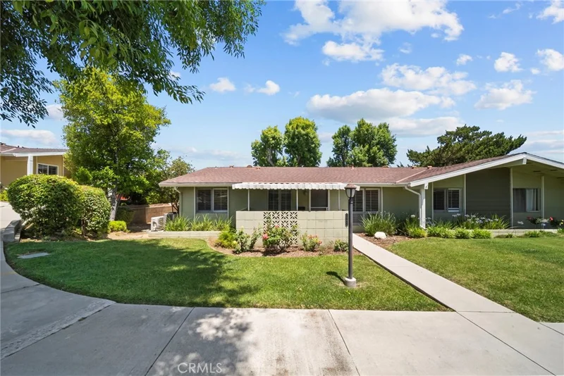Photo 2 of 19157 Avenue Of The Oaks A