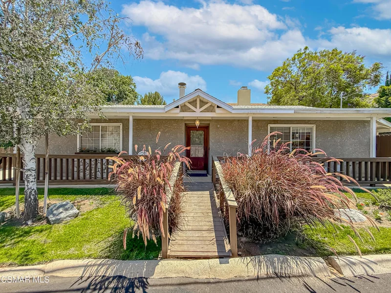 6203 Wisteria Street, Simi Valley, CA 93063