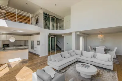 11 Marine Terrace 3