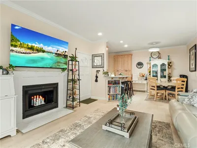 2396 Pleasant Way I photo 2