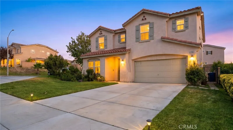 37515 Limelight Way photo 2