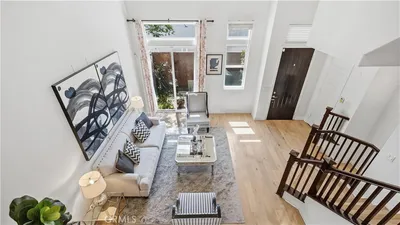 656 W Huntington O-1