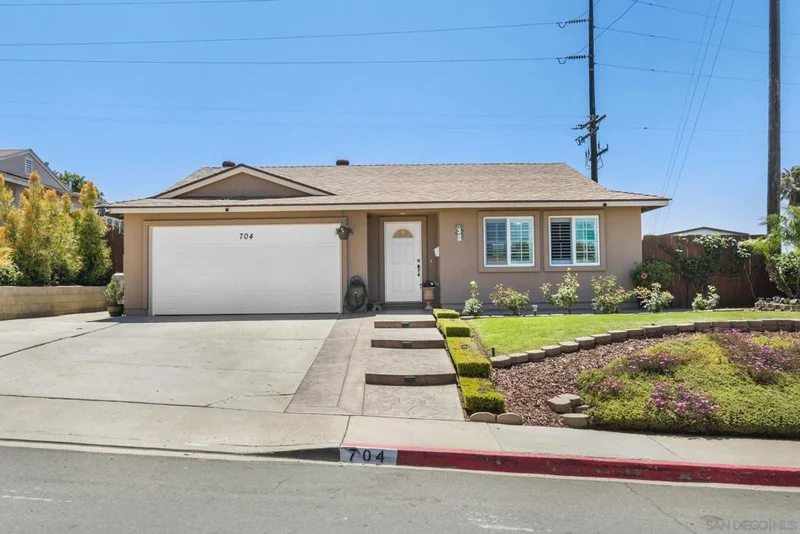 704 Hawaii Ave, San Diego, CA 92154