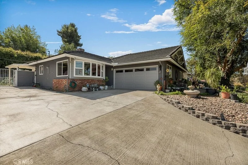 11723 Holmes, Yucaipa, CA 92399