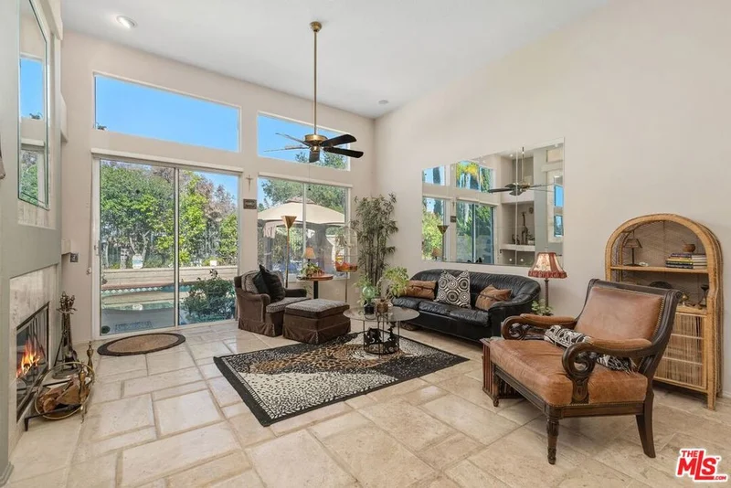 435 Rembrandt Drive