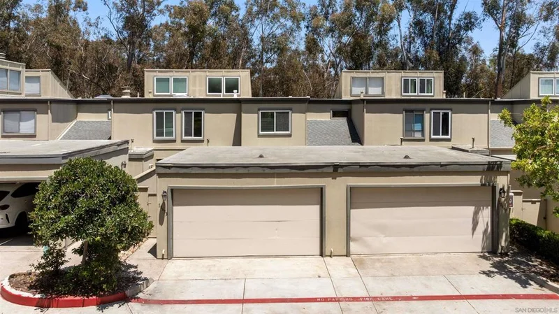 10653 Caminito Memosac, San Diego, CA 92131