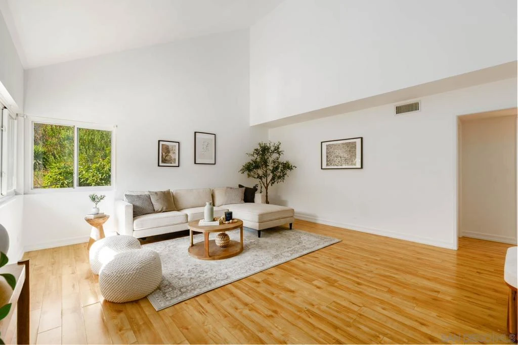 Interior 2