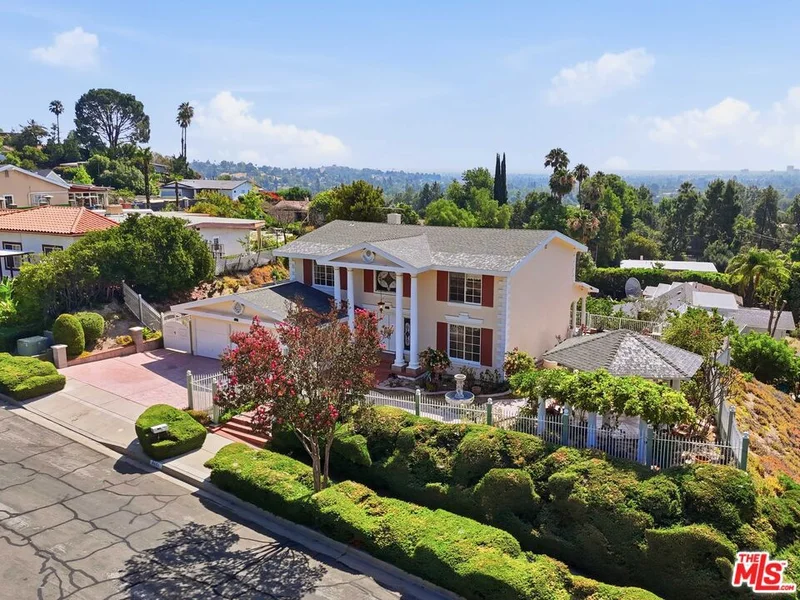 6602 Daryn Drive