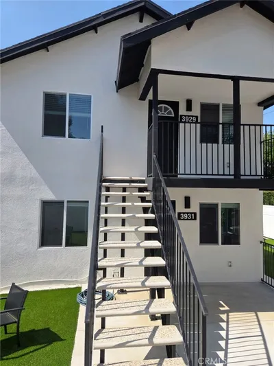 3931 E Cesar E Chavez Ave