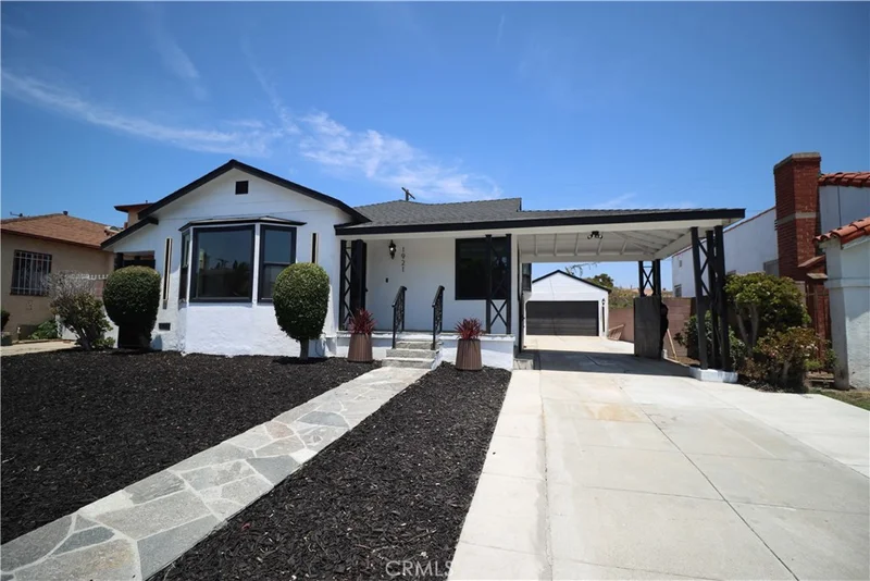 1921 W 94th Street