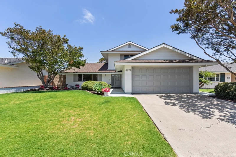 9673 Nightingale Avenue, Fountain Valley, CA 92708