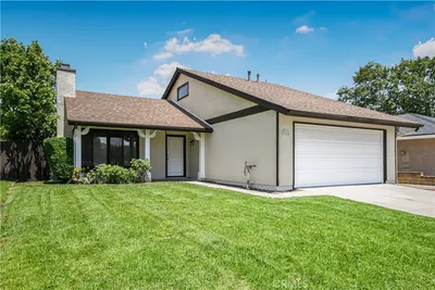 29524 Cambridge, Castaic, CA 91384