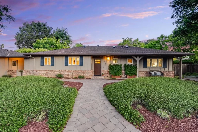 20580 Canyon View Drive, Saratoga, CA 95070
