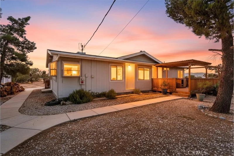 10636 Acanthus Street