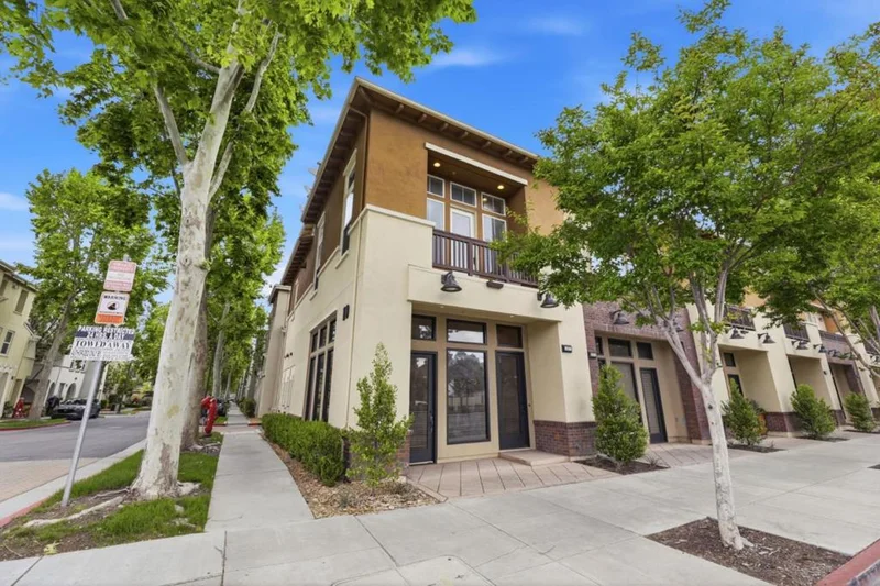 1477 W San Carlos Street, San Jose, CA 95126