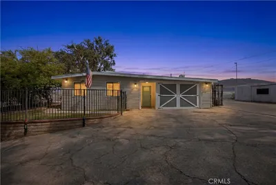 10170 Maude Ave photo 2