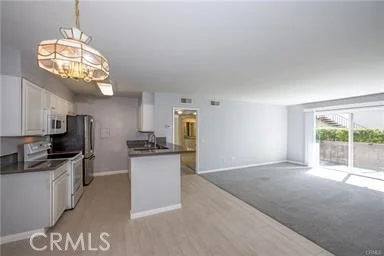 23515 Lyons 178