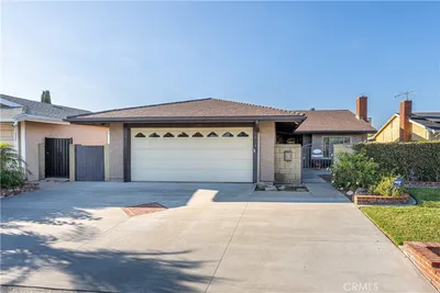5431 La Luna Drive
