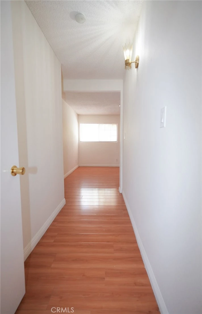 Interior 4