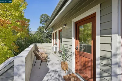 600 Suntree Lane 608 photo 2