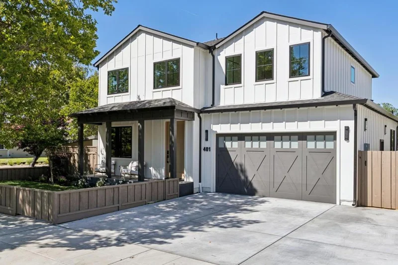 401 Grand Street, Redwood City, CA 94062
