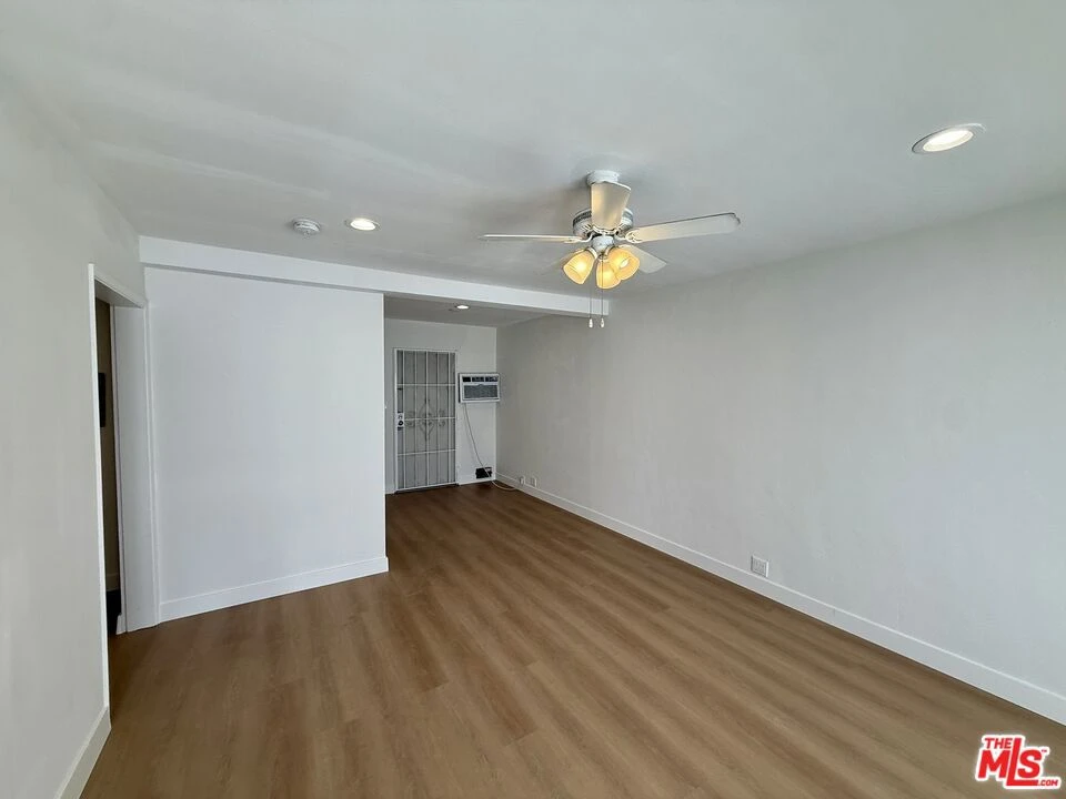 Interior 2