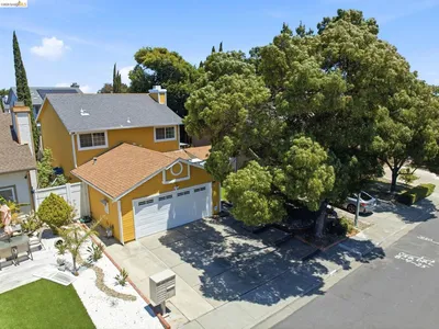 224 Sandy Cove Ln