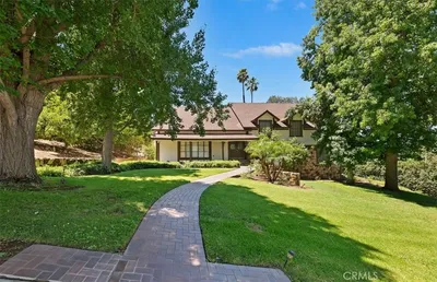 2154 Gainsborough photo 2