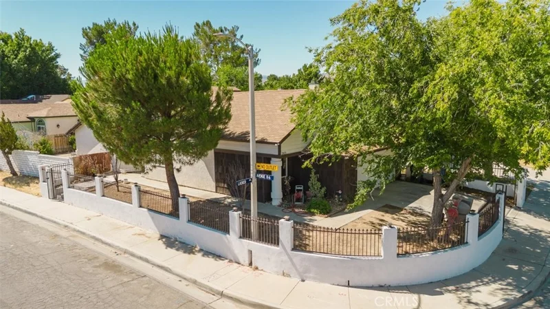 37672 Lasker Avenue photo 2