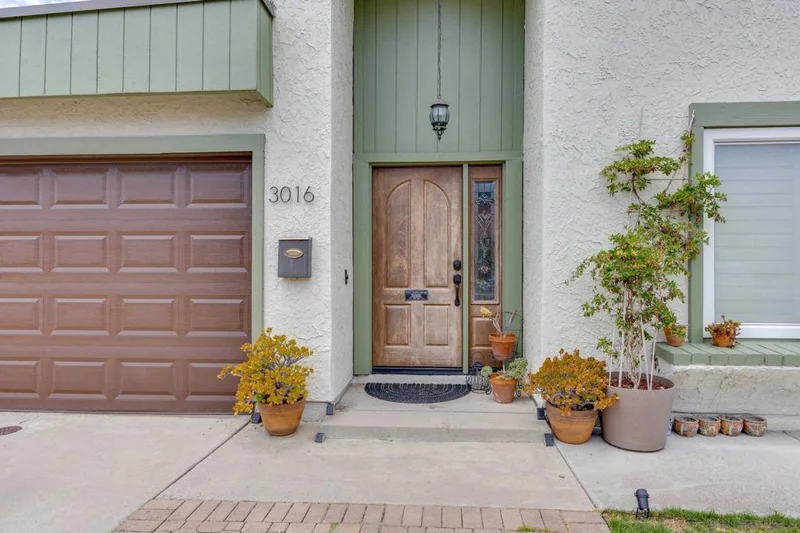 3016 Analiese Way
