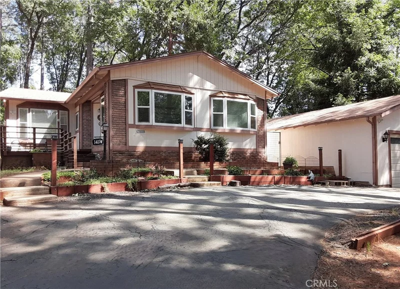 14174 Racine Circle