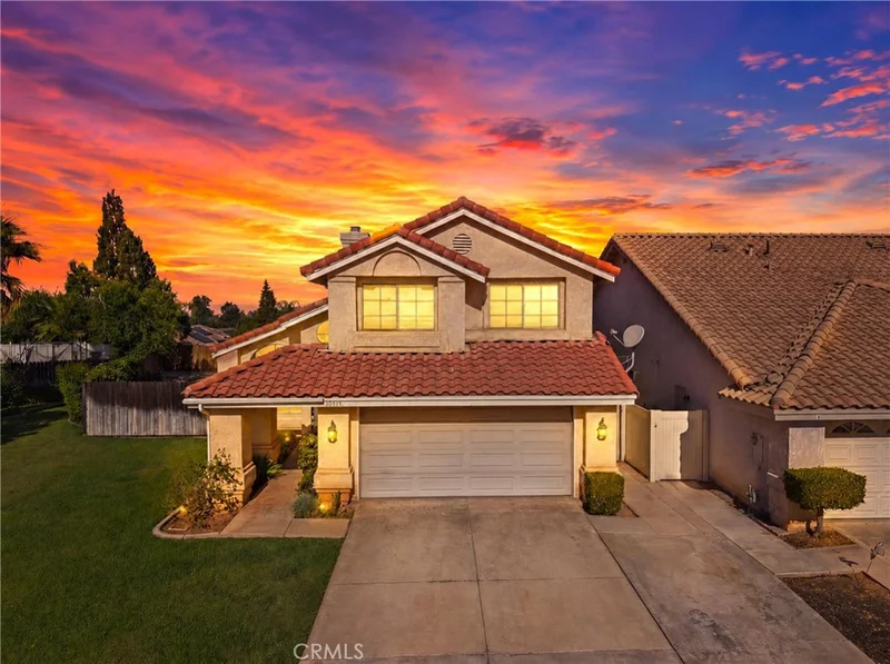 10986 Sunwood