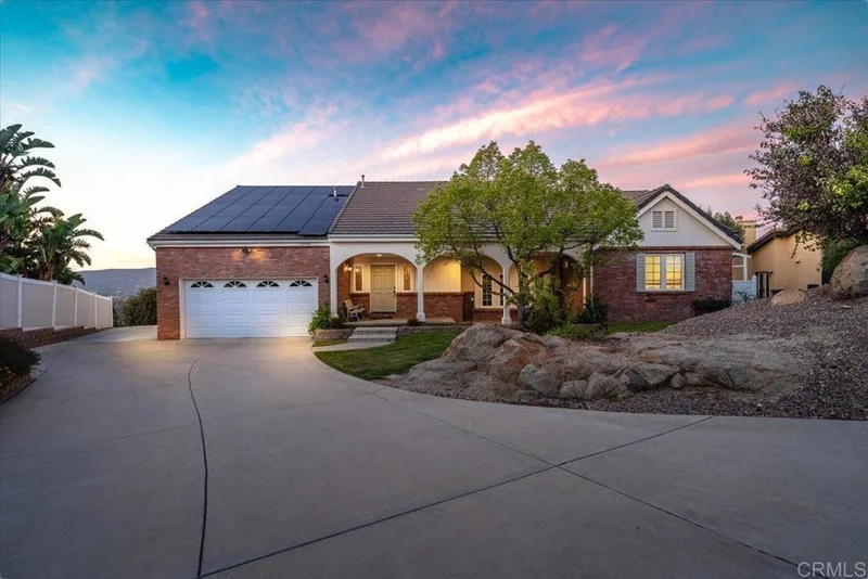 Photo 2 of 23786 Moonglow Court