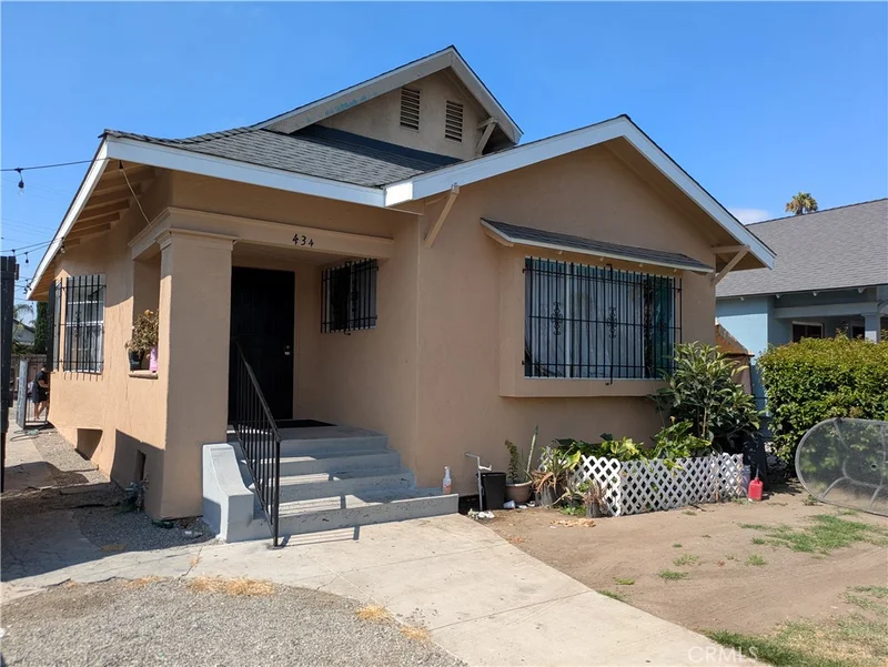 434 W 48th Street