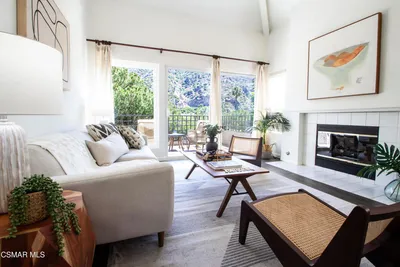 6058 Paseo Encantada